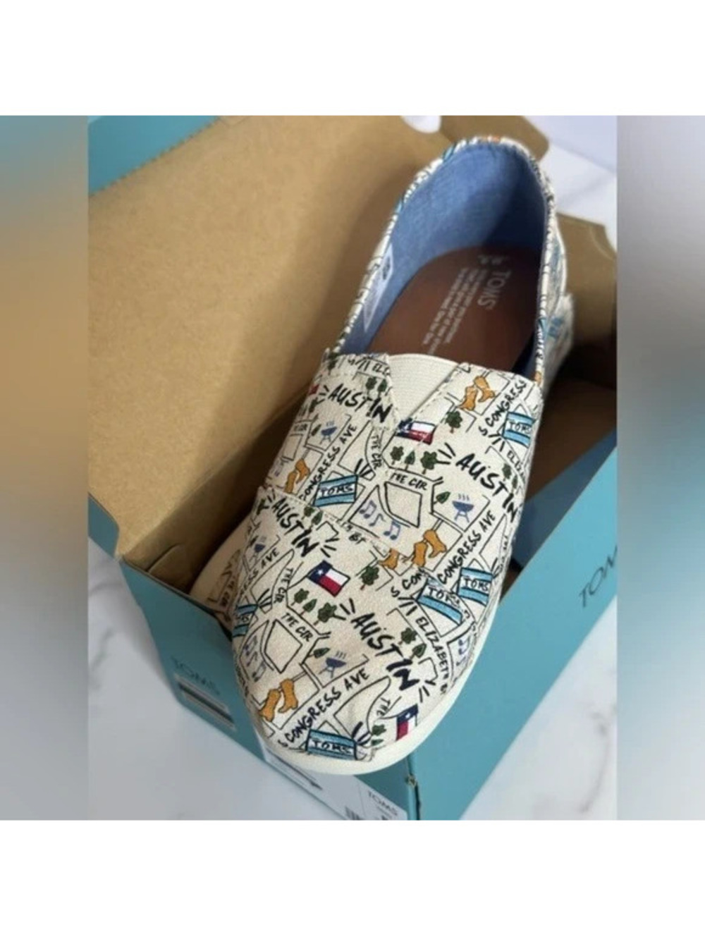 Limited edition TOMS size 8.5, Austin, TX themed